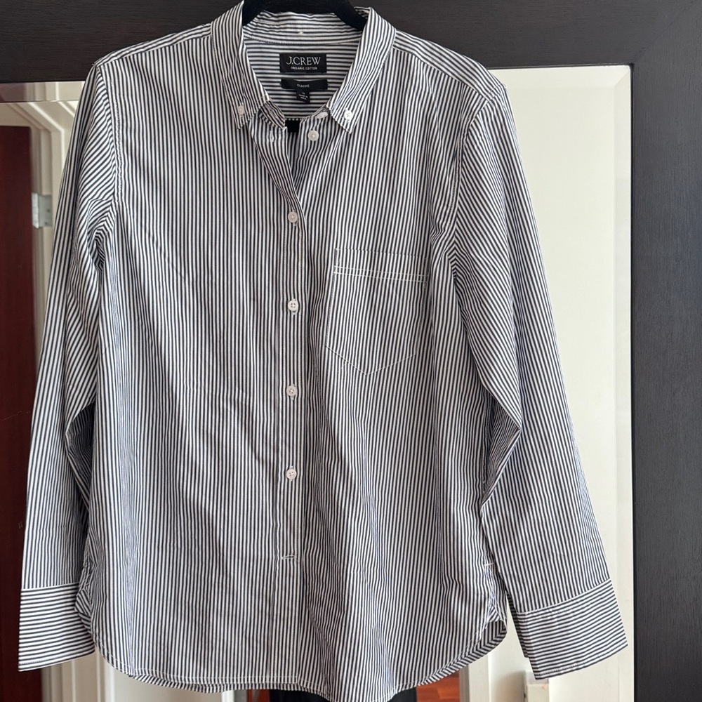 J. Crew Black/White Striped Button-Up Shirt
Size 10